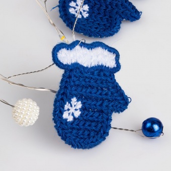 Гирлянда Merry Mittens, синяя фото 