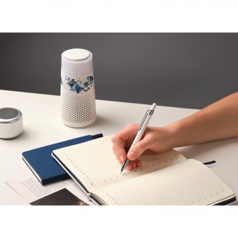 Шариковая ручка Levi, белая фото 